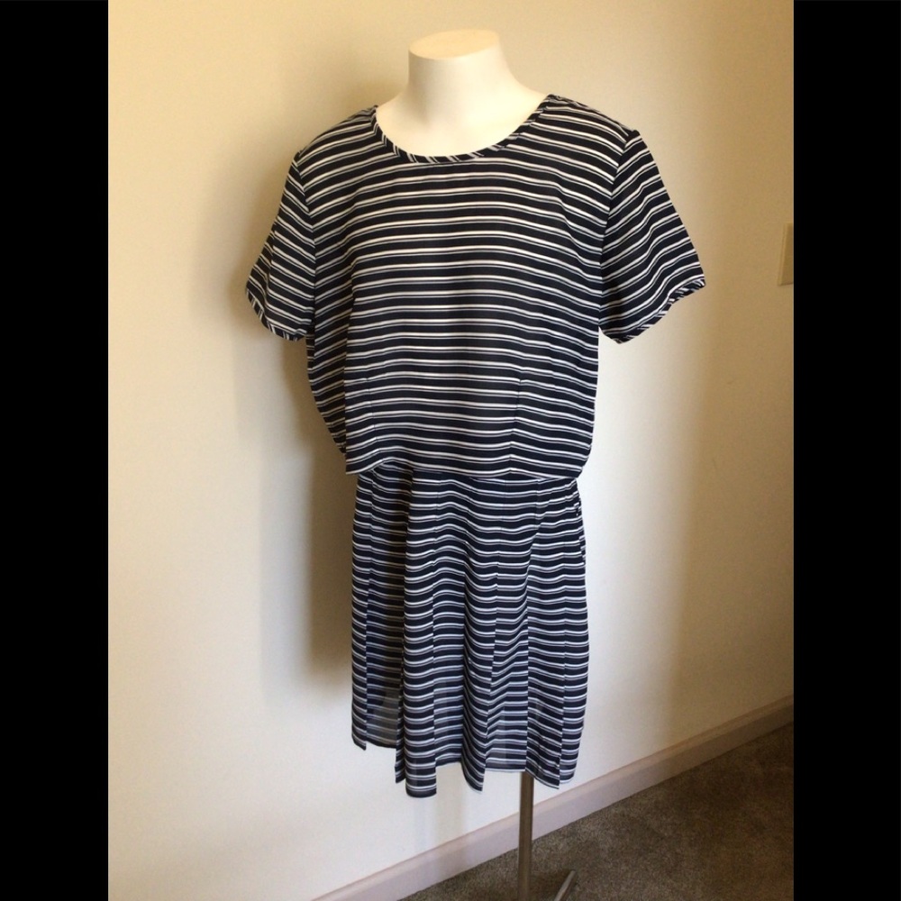 Navy Stripe Two piece Top w Pleated Mini Skirt, NWT